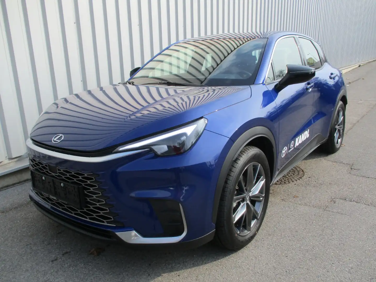 Lexus LBX 1.5 HEV 1.4kWh Elegant Aut. ACC+LED+Navi+SHZ Blau - 2