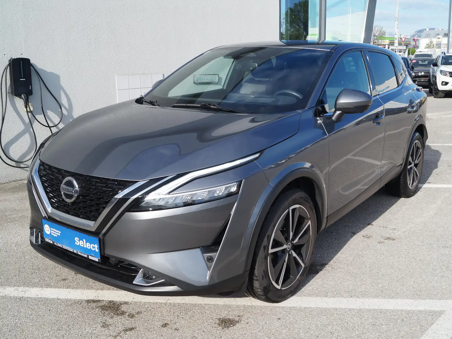 Nissan Qashqai Tekna Grau - 1