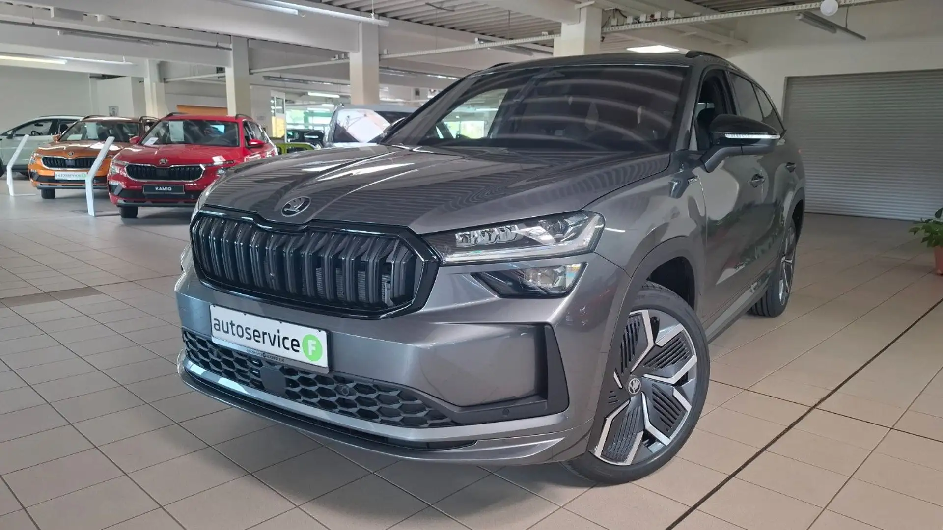 Skoda Kodiaq 2.0TDI 193PS 4x4 Sportline/AHK/Fahr-Ass Gris - 1