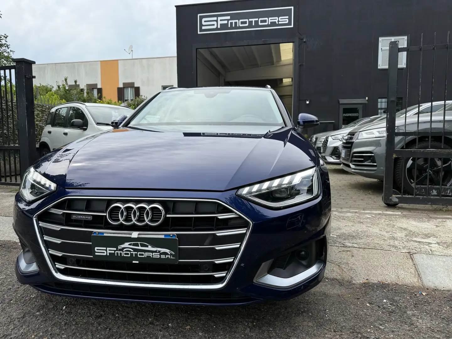 Audi A4 Avant 40 TDI quattro S tronic S line edition Blu/Azzurro - 1
