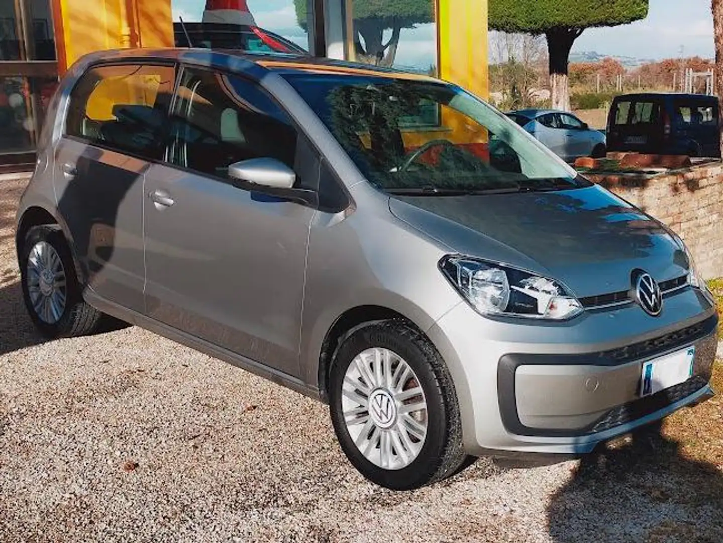 Volkswagen up! up! 5p 1.0 eco Move 68cv my20 METANO PER NEOPATENT Grigio - 2