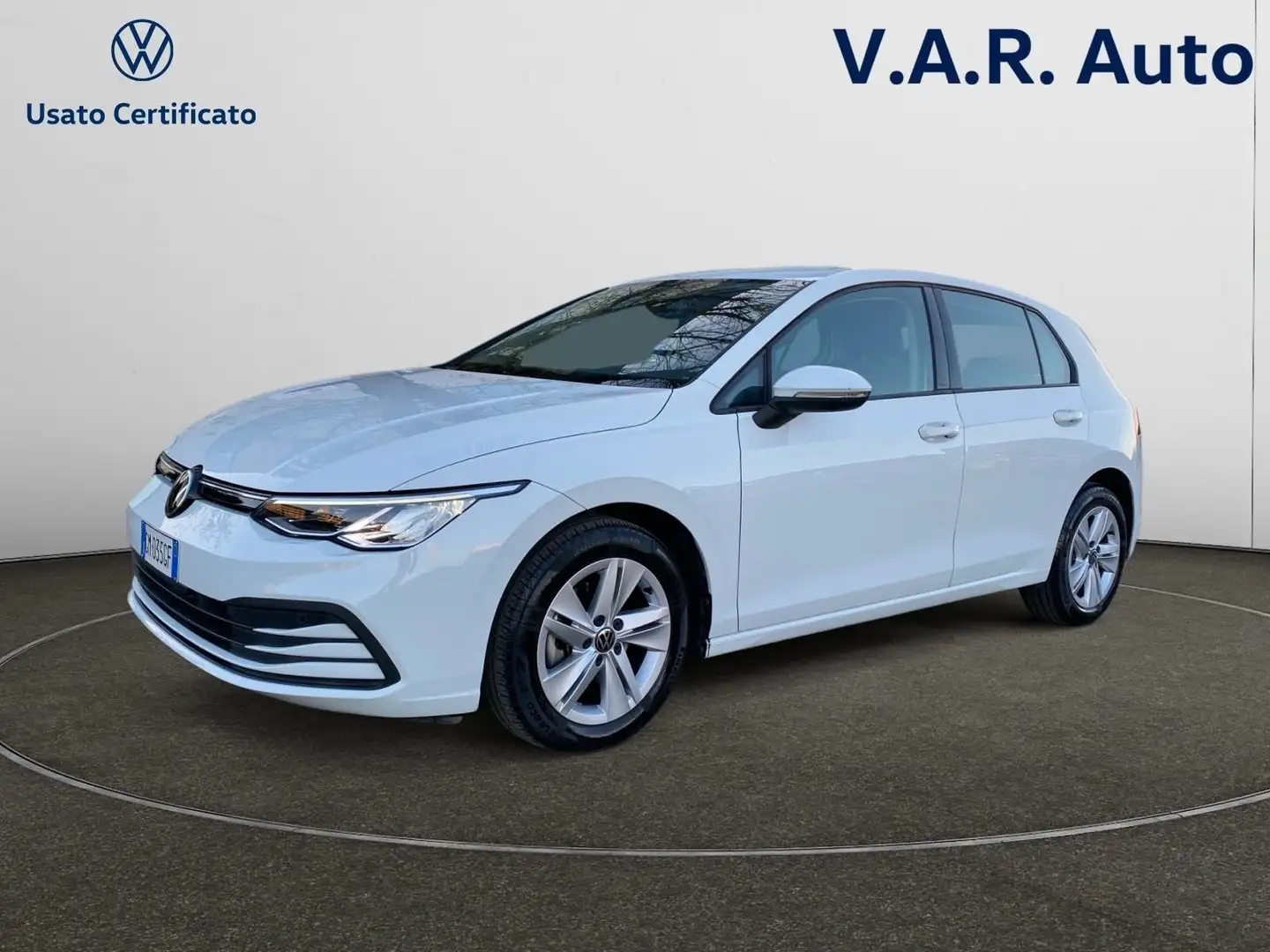 Volkswagen Golf Golf 8 Life 1.0 eTSI EVO 81 kW (110 CV) DSG - 1