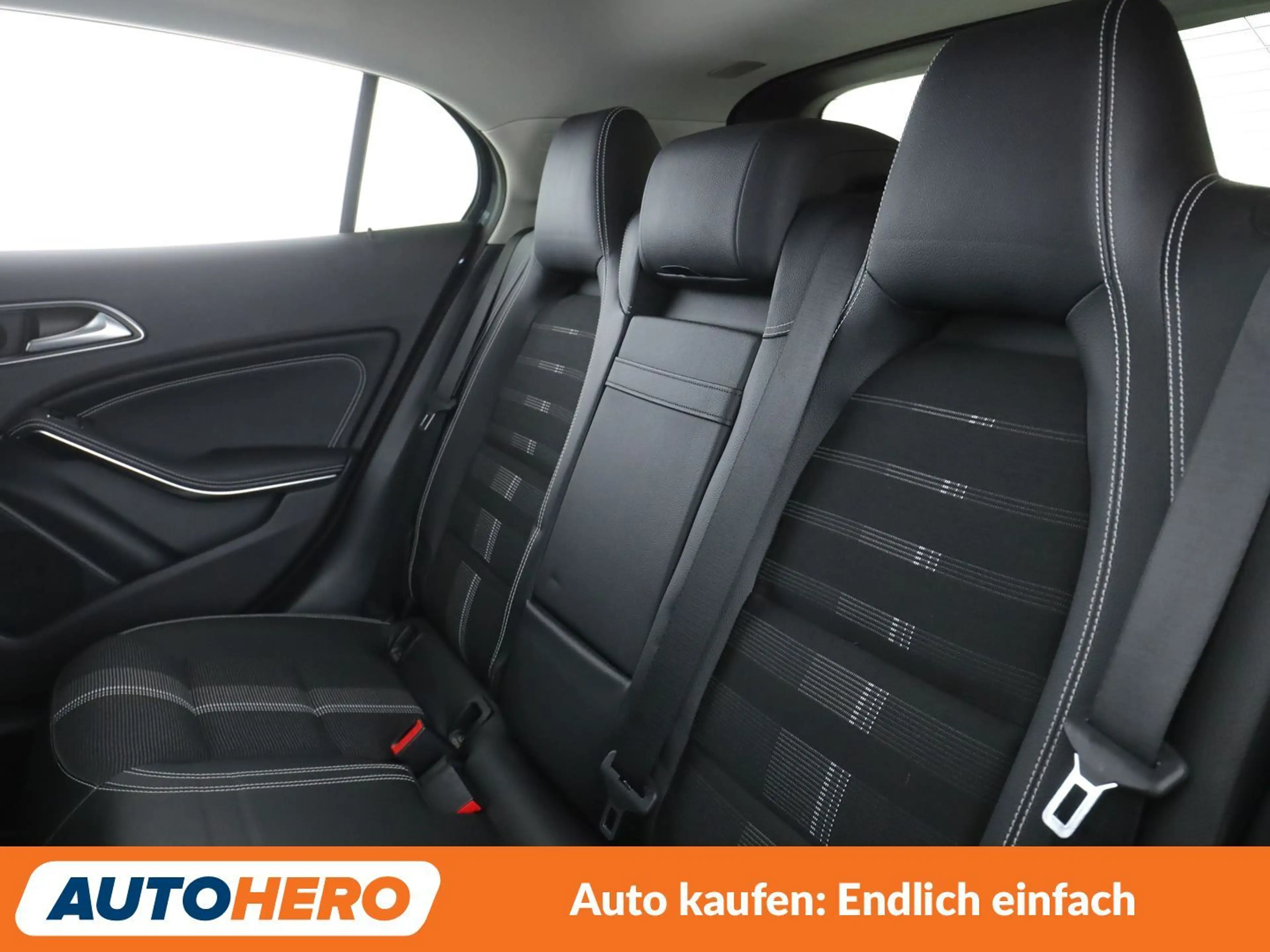 Mercedes-Benz GLA 200 GLA 200 Urban Aut.*NAVI*LED*TEMPO*CAM*PDC*SHZ*AHK* — photo 14