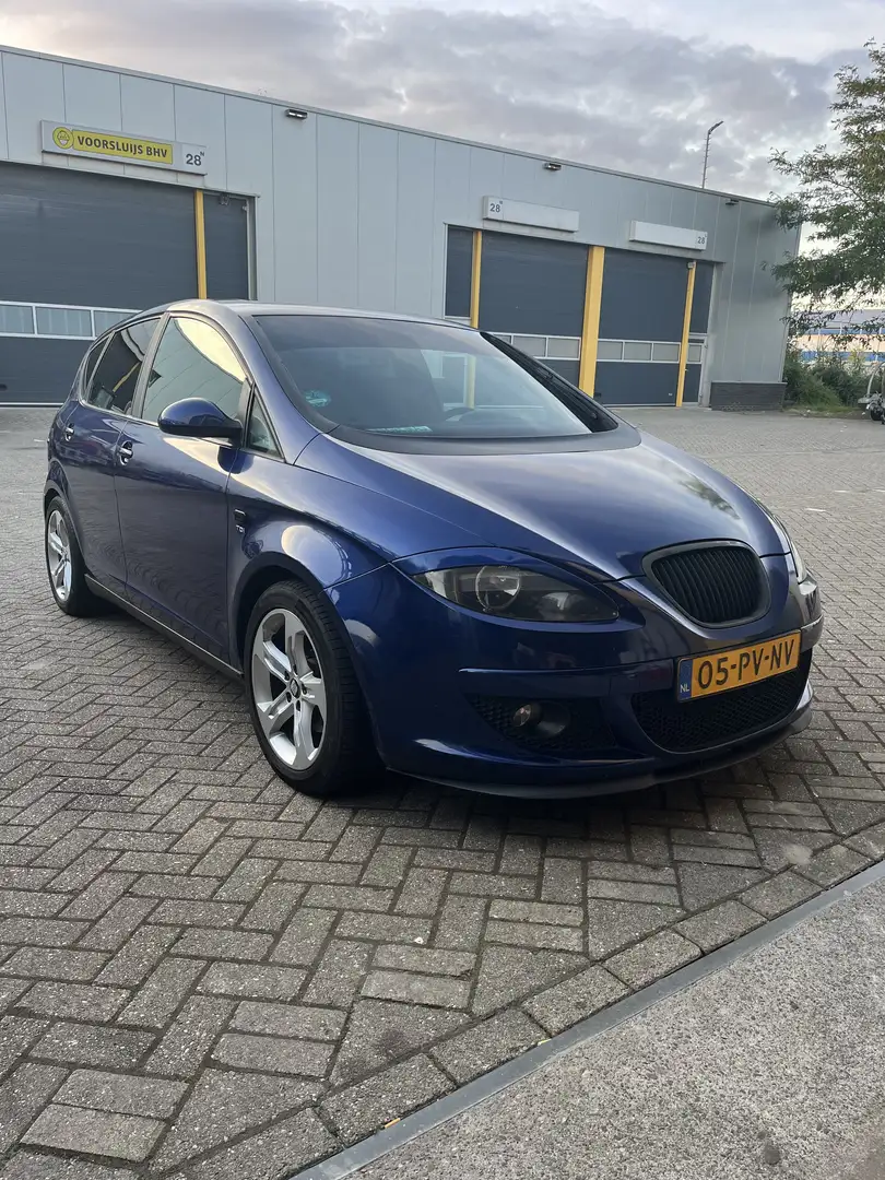 SEAT Altea 2.0 TDI Stylance Kék - 1