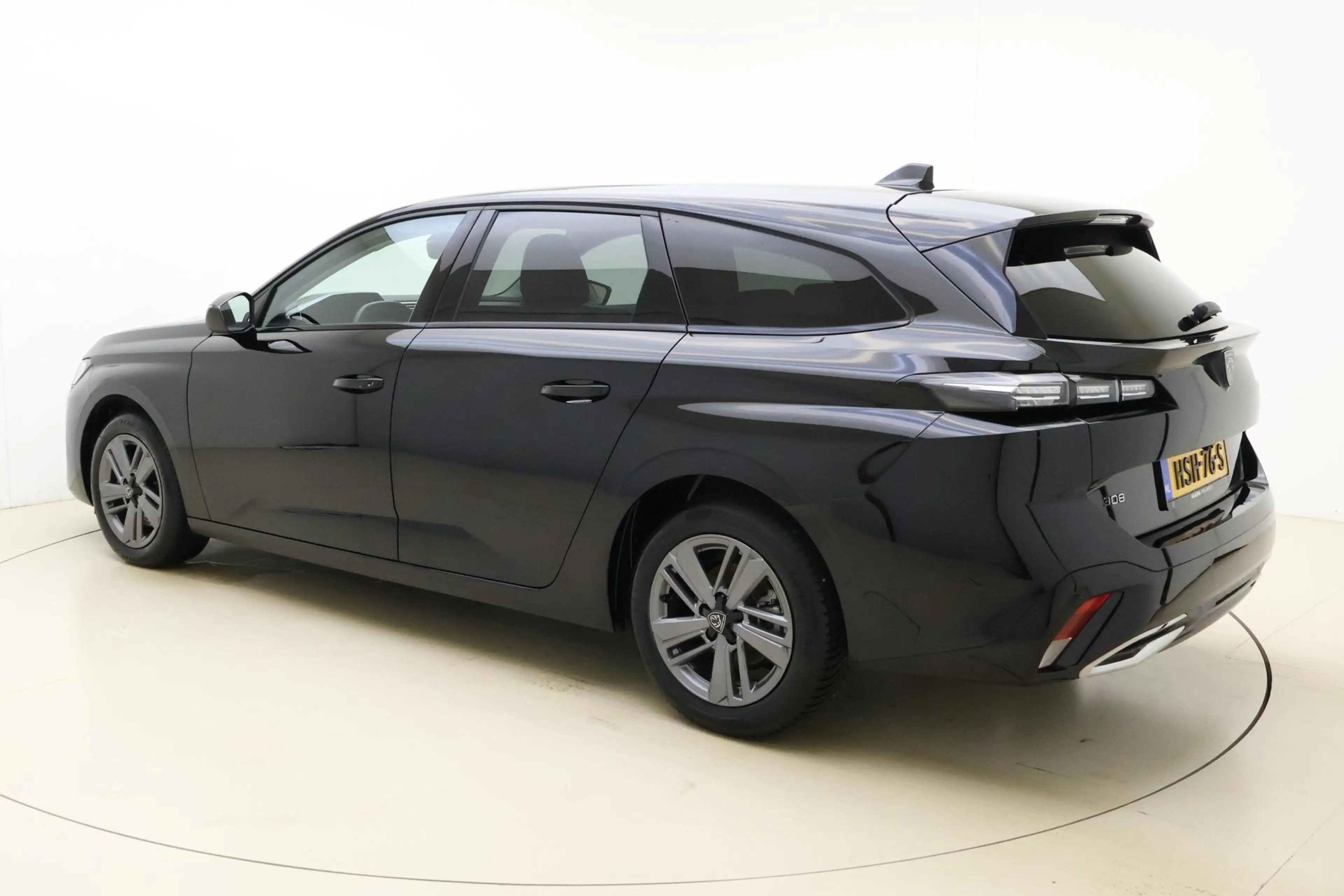 Peugeot 308 SW 1.2T 130pk Allure | AGR Stoel | Apple Carplay/A — photo 4