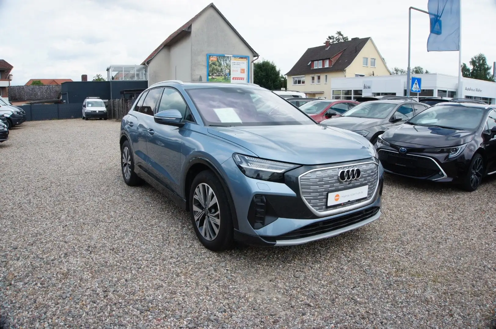 Audi Q4 e-tron 45 quattro NAVI LED PANO Bleu - 2