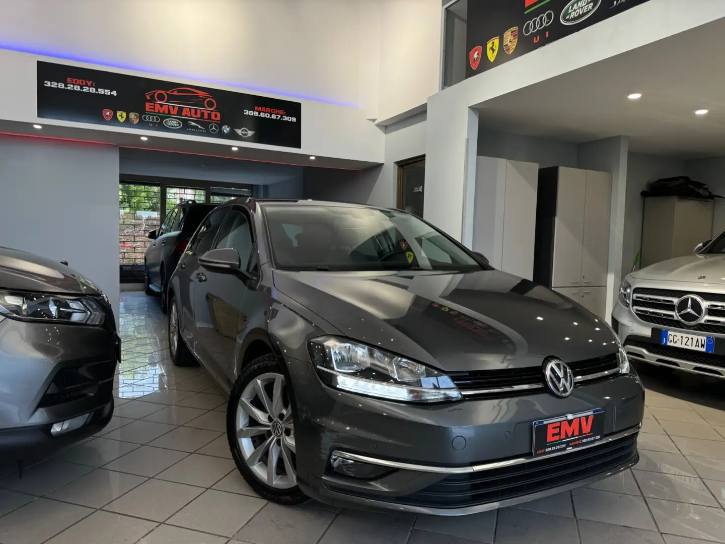 Volkswagen Golf 1.6 TDI 115CV DSG 5p. Business BlueMotion Technolo Grigio - 1