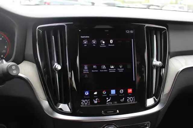 Volvo V60 view 25