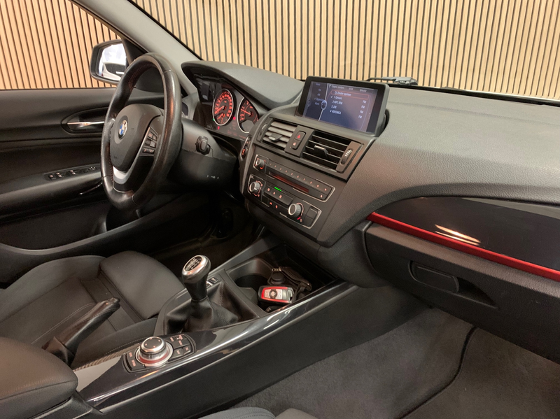 BMW 118 1-serie 118i Business+|Navigatie|Climate Control| — photo 18