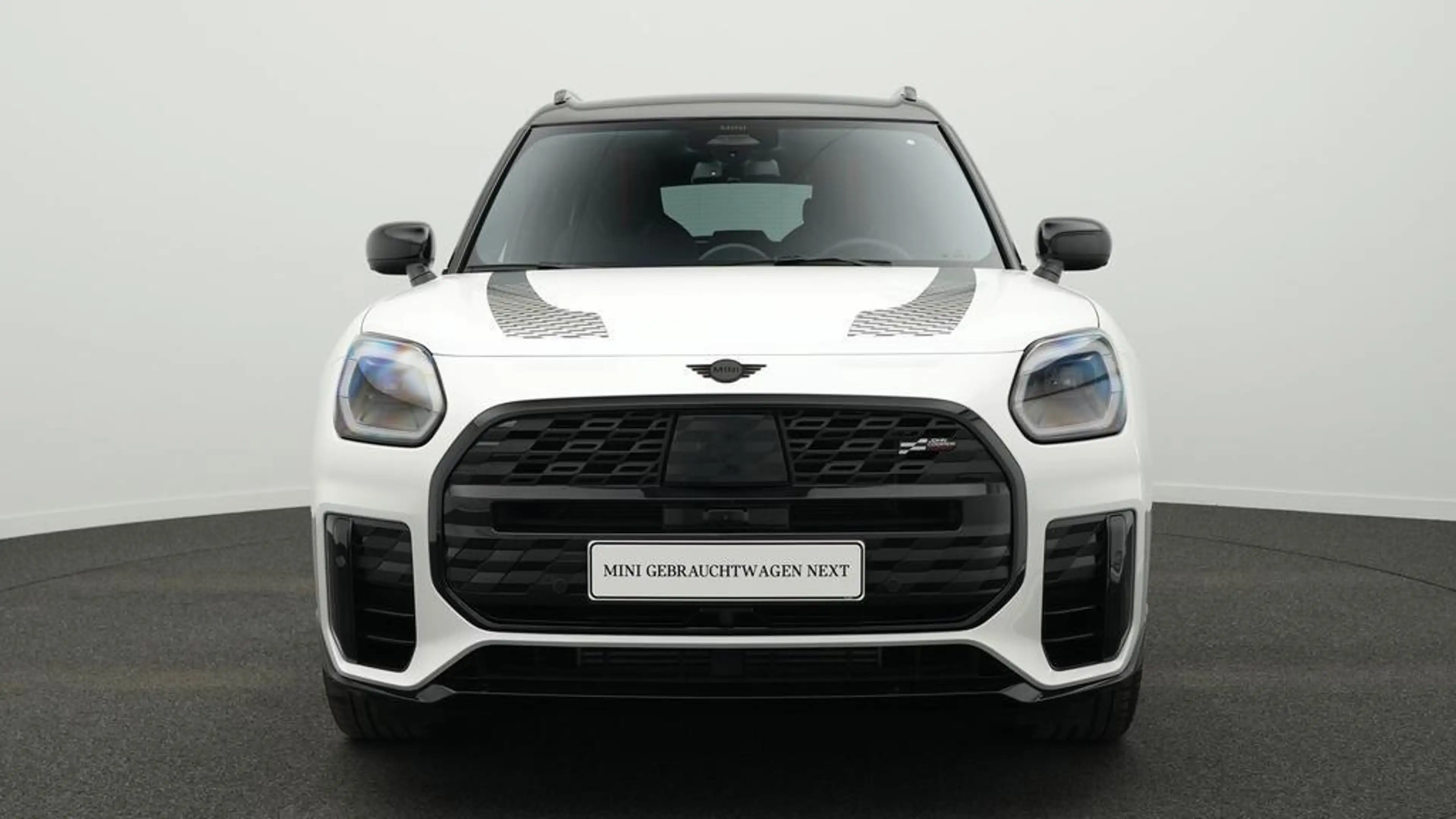 MINI Countryman S All4 John Cooper Works Trim — photo 15