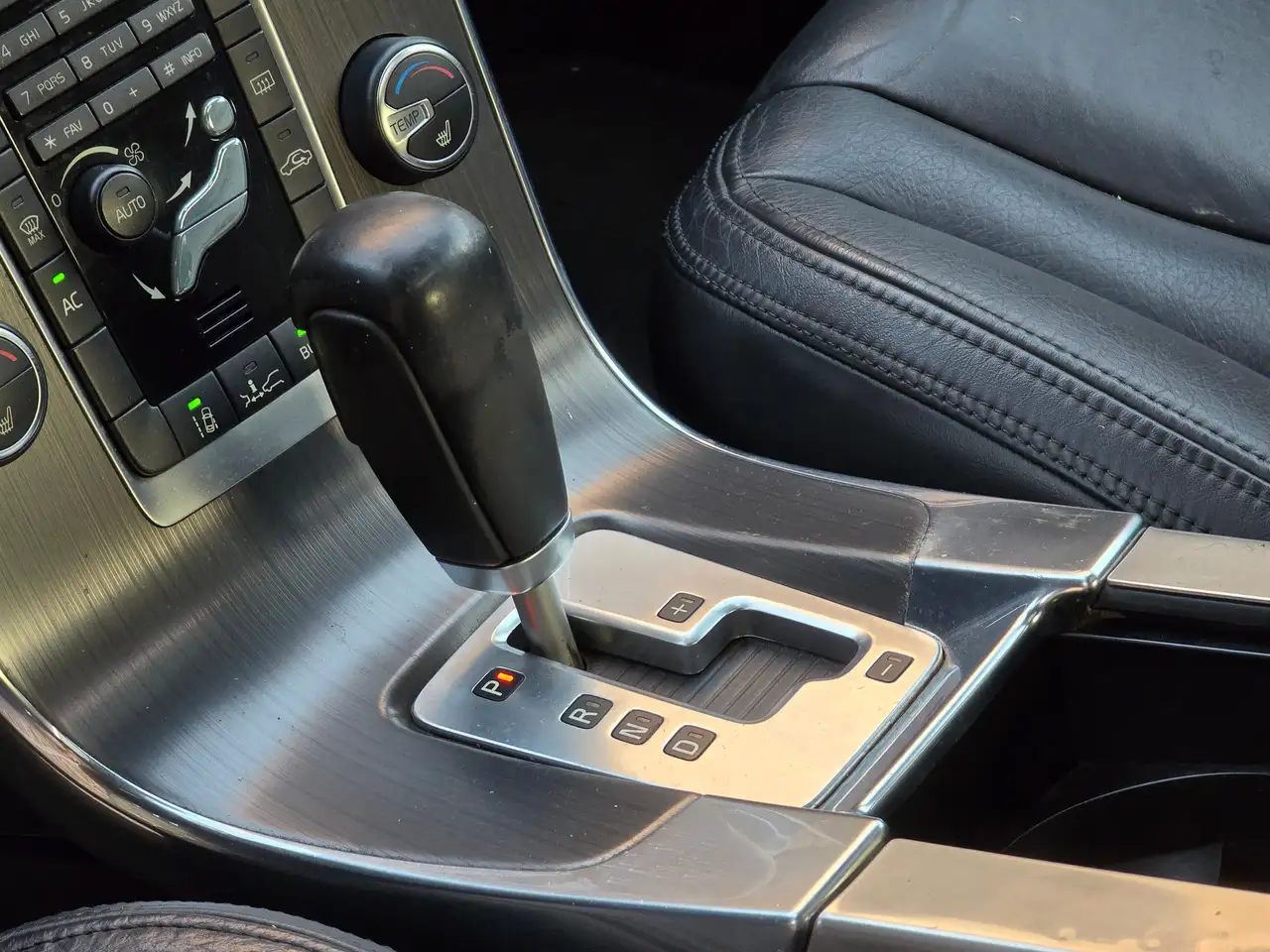 Volvo S60 Summum Export – Bild 16