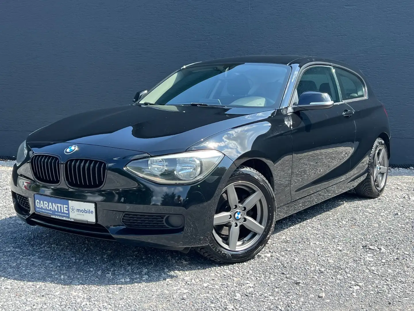 BMW 114 i Sportline Steuerkette Neu *SHZ* *Tempomat* - 1
