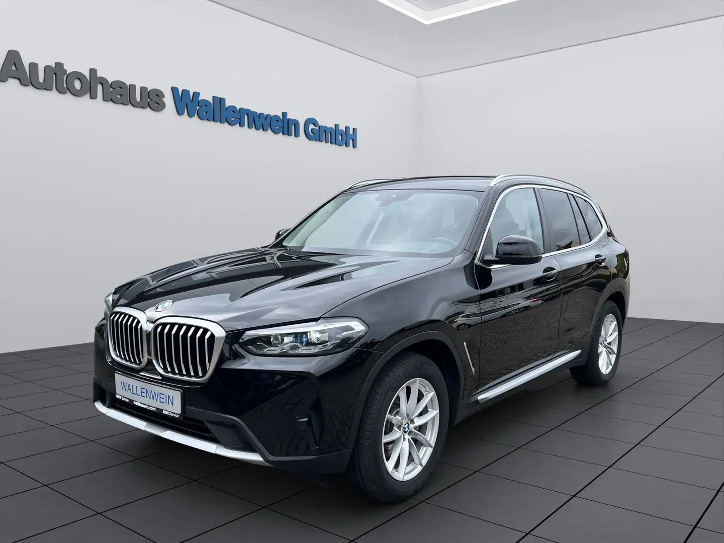 BMW X3 xDrive20i Aut., Panorama, RFK, DrivAss Schwarz - 1