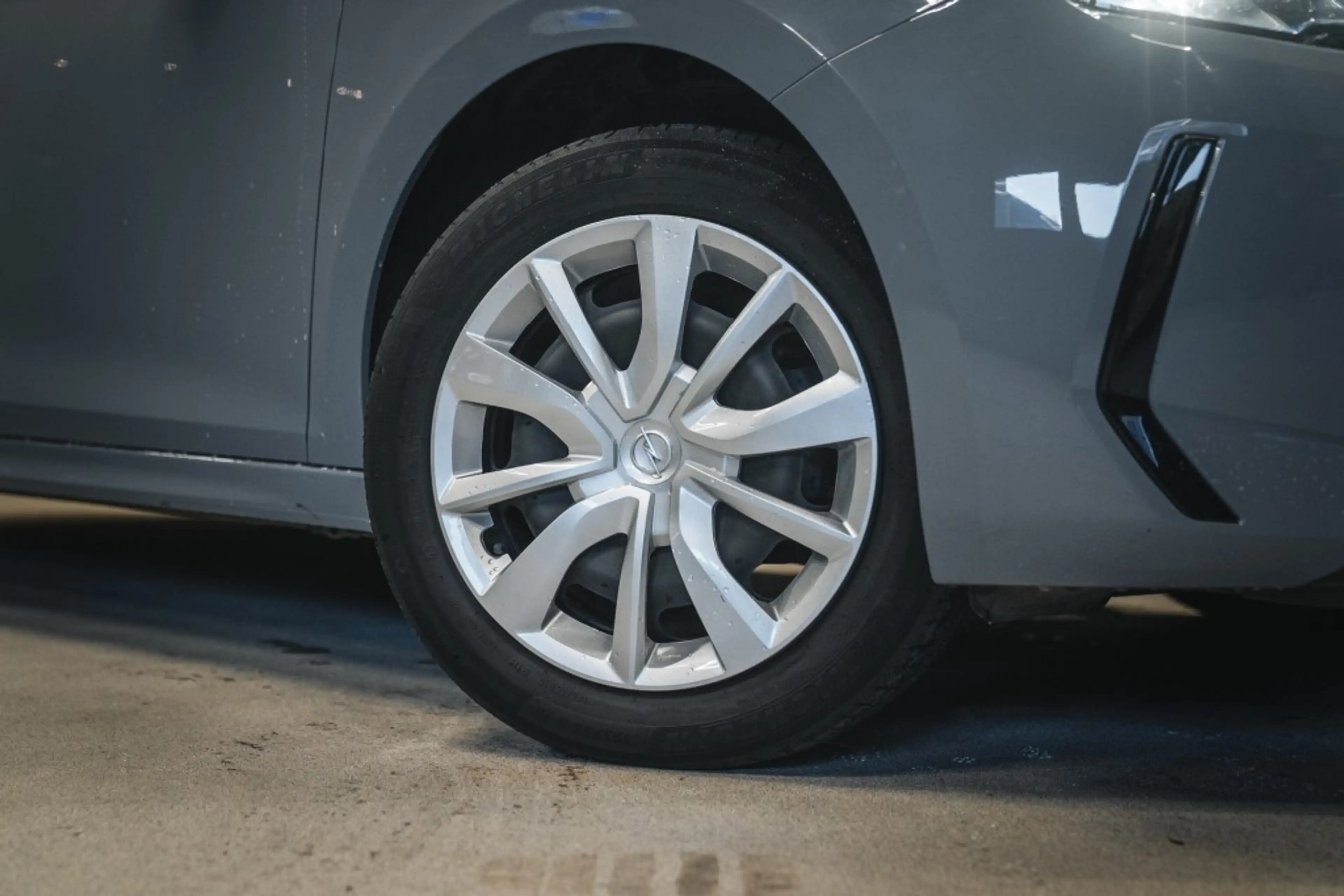 Opel Corsa 1.2 lane assist, bluetooth, sport — photo 2