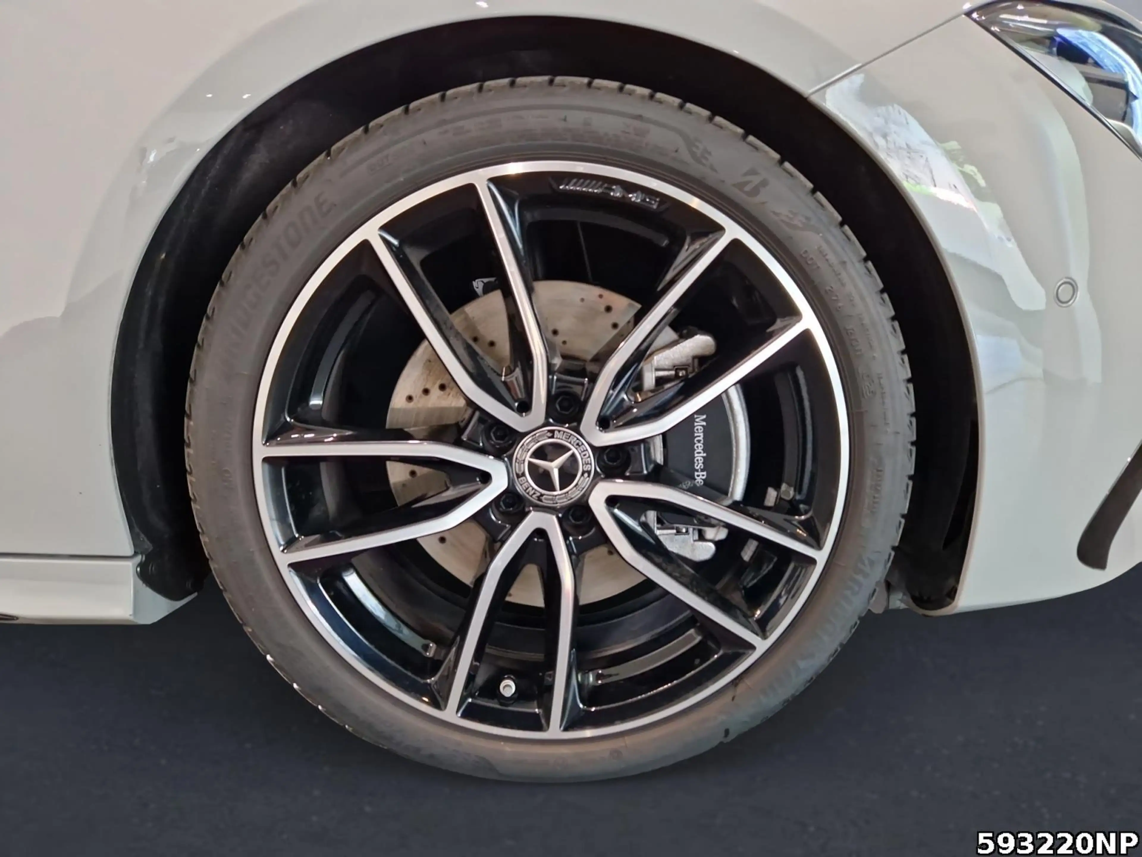 Mercedes-Benz CLA 200 SPECIAL-EDITION+STHZG+AHK+DISTRONIC — photo 5