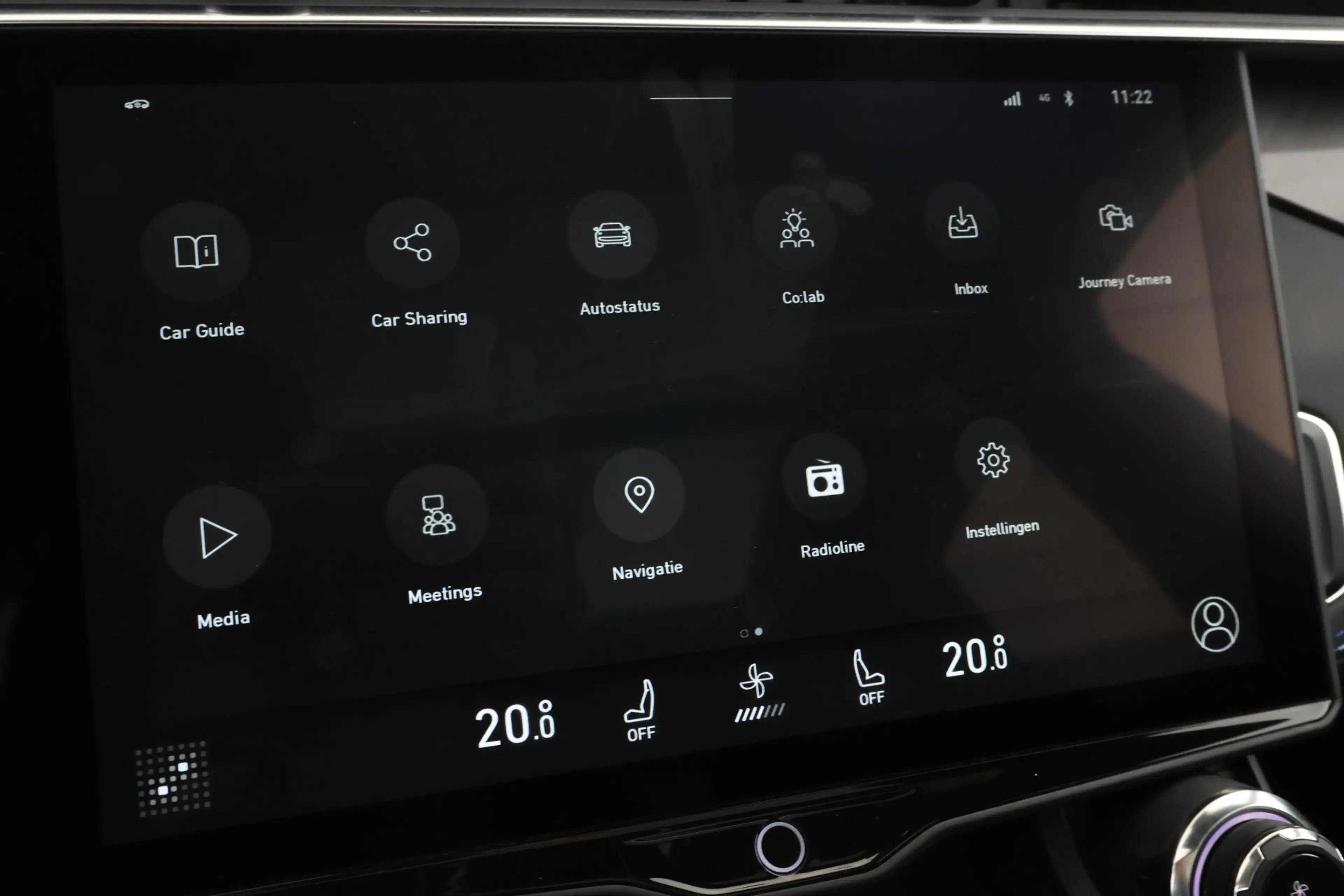 Lynk & Co 01 1.5 Panorama, Apple carplay, Zwarte hemel! — photo 31