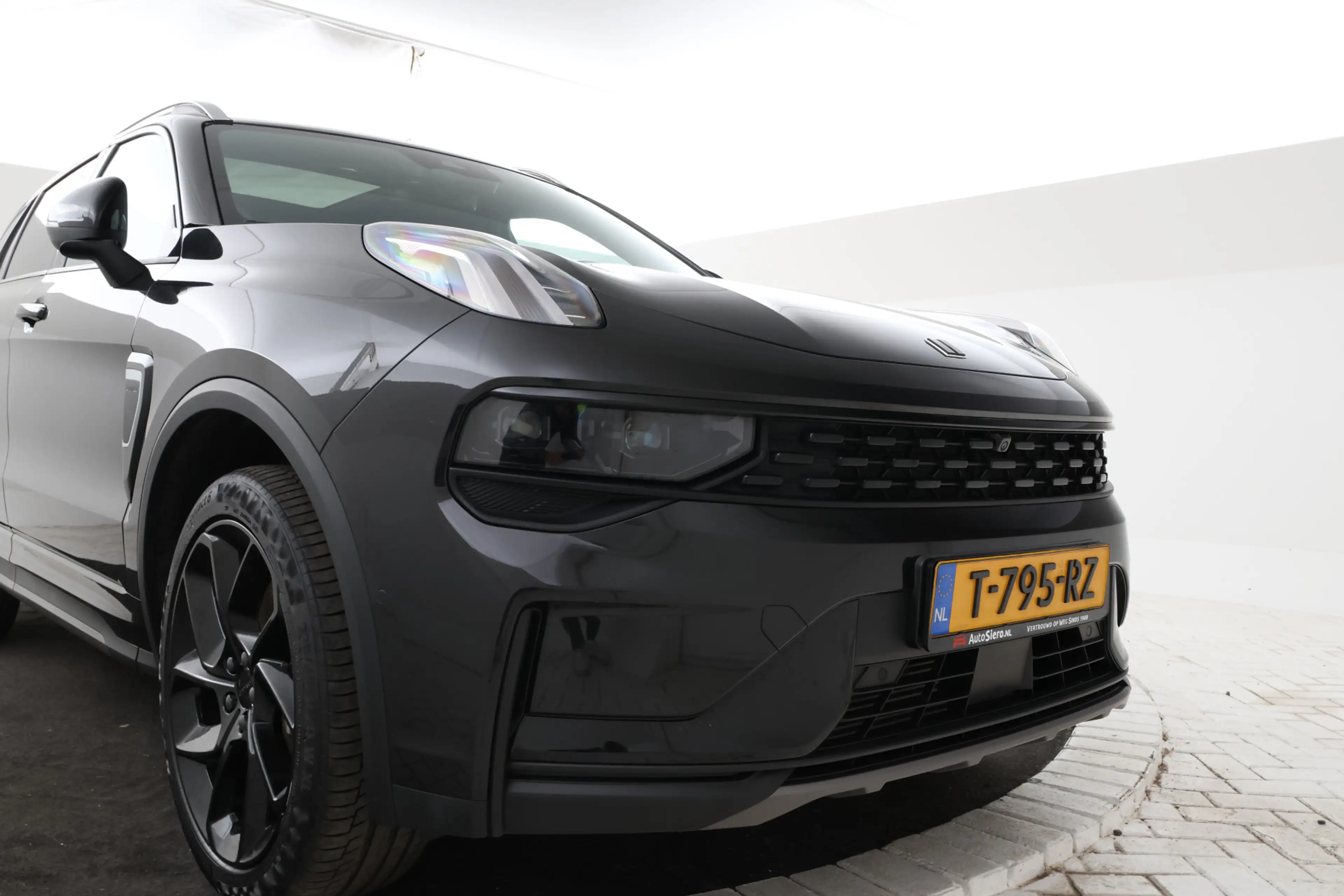 Lynk & Co 01 1.5 Panorama, Apple carplay, Zwarte hemel! — photo 5
