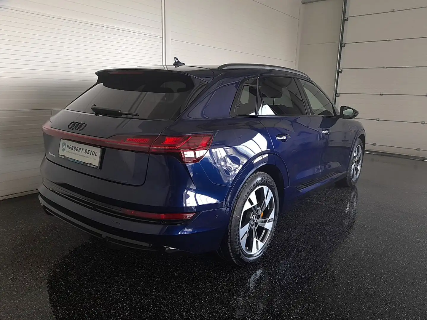 Audi e-tron 50 quattro S-line *NP € 88.306,- / SKY / BANG &... Blau - 2