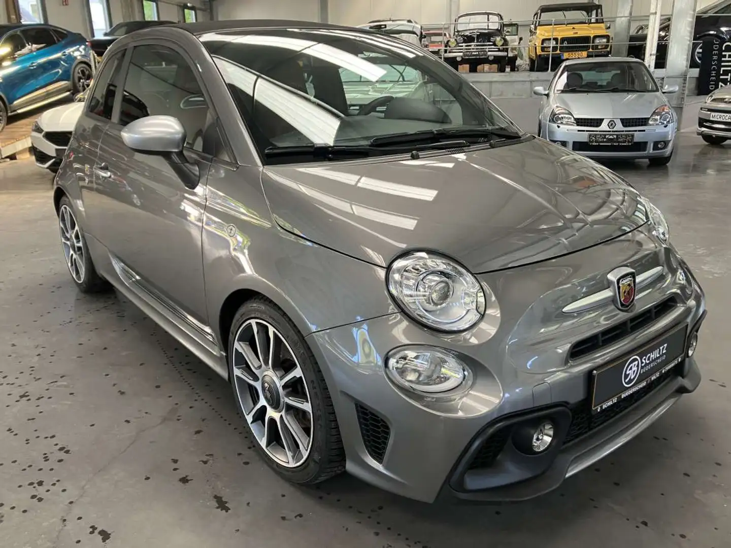 Abarth 595 Turismo 1.4 165HP Grijs - 1