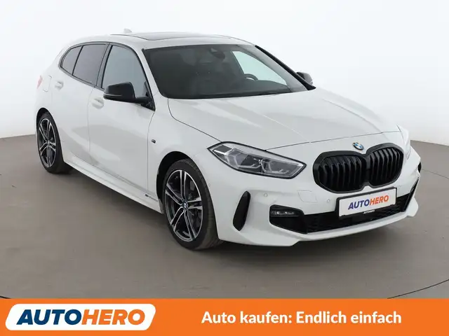 BMW M view 8