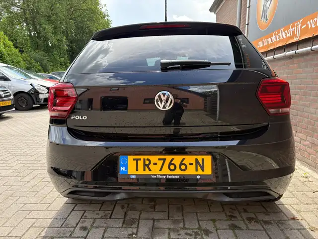 Volkswagen Polo view 5