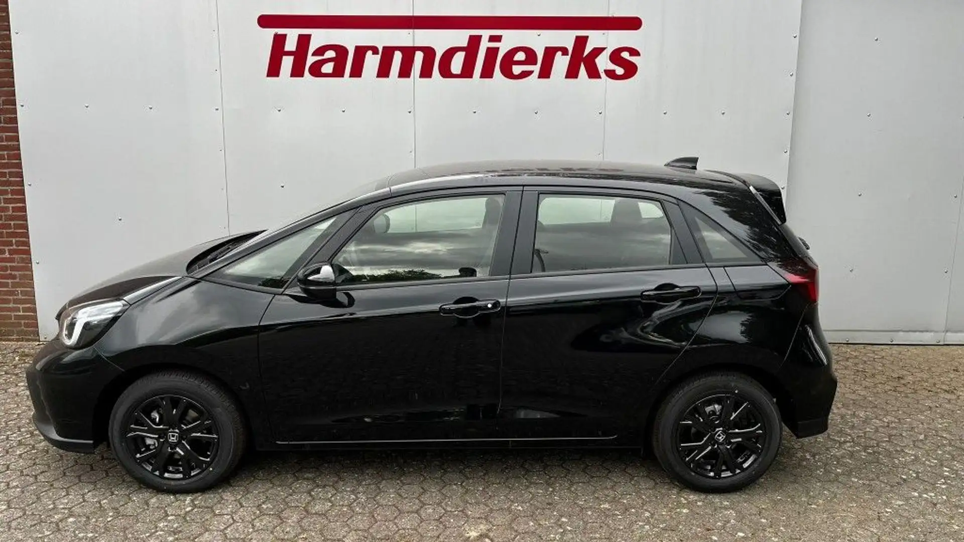 Honda Jazz e:HEV 1.5 i-MMD Hybrid Elegance (GR) Чёрный - 2