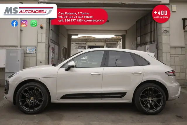 Porsche Macan view 4