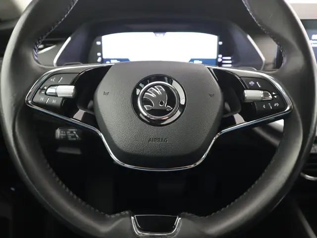 Skoda Octavia view 10
