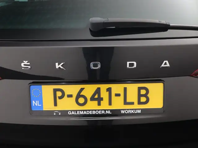 Skoda Octavia view 23