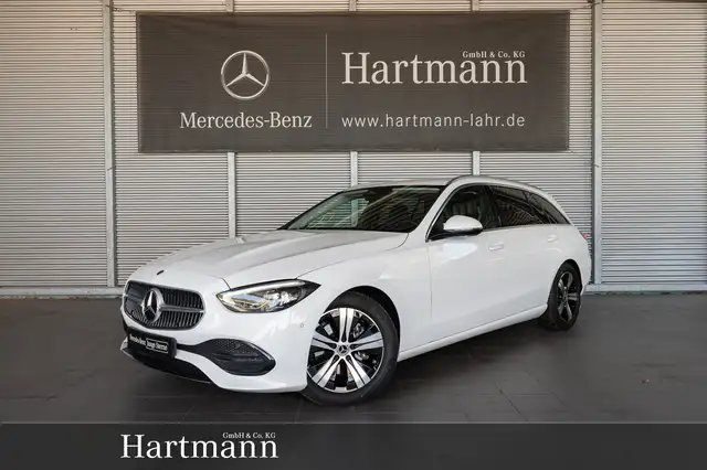 Mercedes-Benz C 180 T Avantgarde AHK LED Kamera Totwinkel SHZ KeylessGo/Autom./Klima/Park Assist./Sitzhzg./MF Lenkrad/L R Sensor