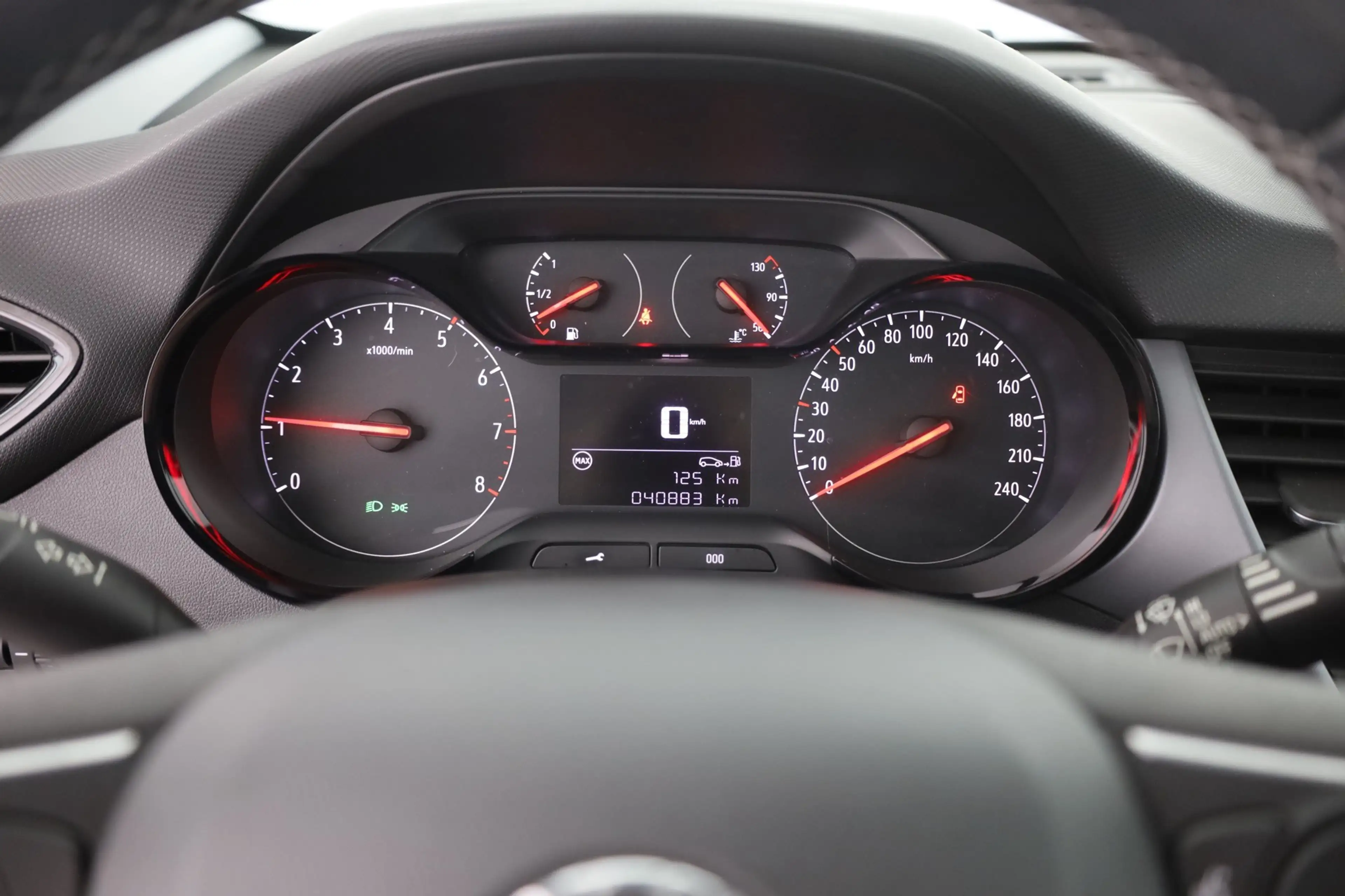 Opel Crossland 1.2 Turbo Edition LED IntelliLink PDC — photo 15