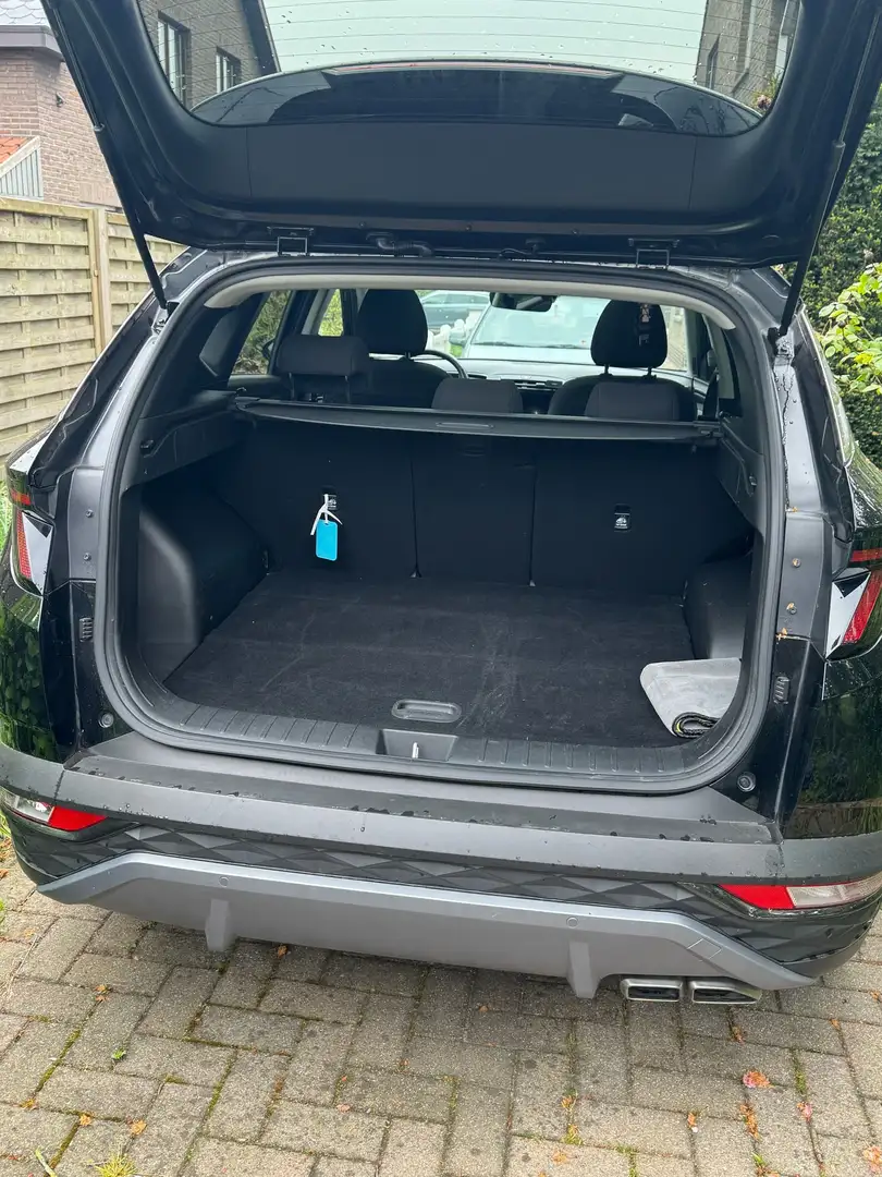 Hyundai TUCSON TUCSON 1.6 T-GDi Plug-in-Hybrid 4WD Trend Zwart - 2