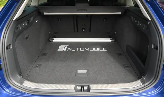 Skoda Superb view 15