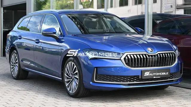 Skoda Superb view 7