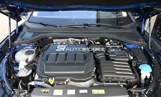Skoda Superb view 9