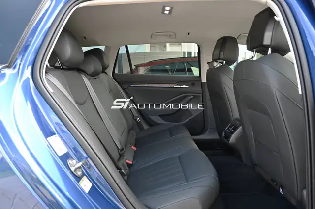 Skoda Superb view 14