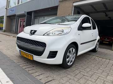 1.0-12V XS 5DRS AIRCO 2DE EIG. NAP APK 4-2027 RIJD