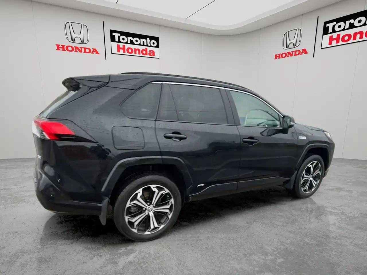 Toyota RAV 4 Prime снимка Toyota RAV 4 Prime