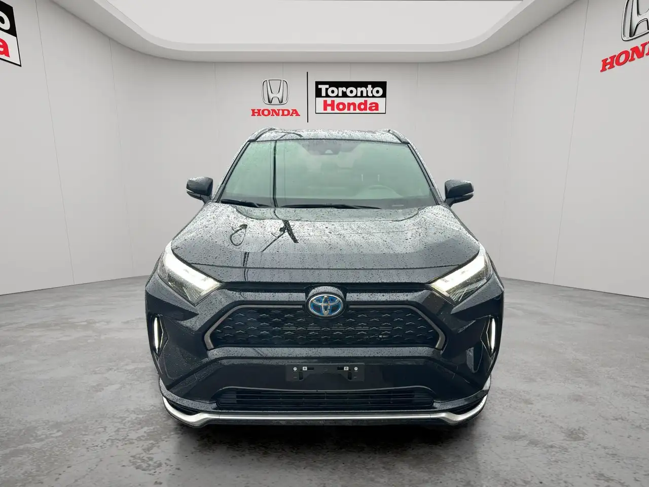 Toyota RAV 4 Prime снимка Toyota RAV 4 Prime