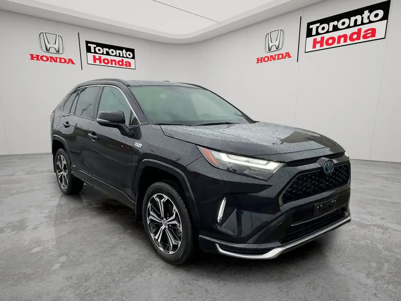 Toyota RAV 4 Prime снимка Toyota RAV 4 Prime