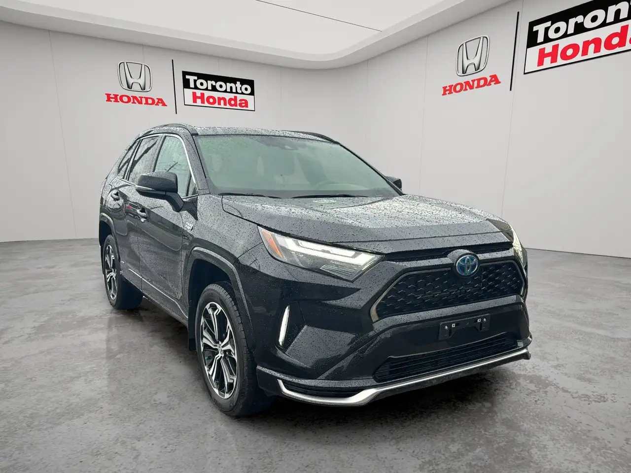 Toyota RAV 4 Prime снимка Toyota RAV 4 Prime