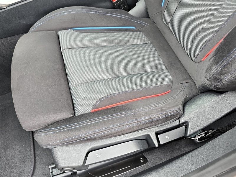 BMW 320 d xDr. Tour. AHK+Head+Up+Standh+DAB+360°+19 Zoll — photo 16