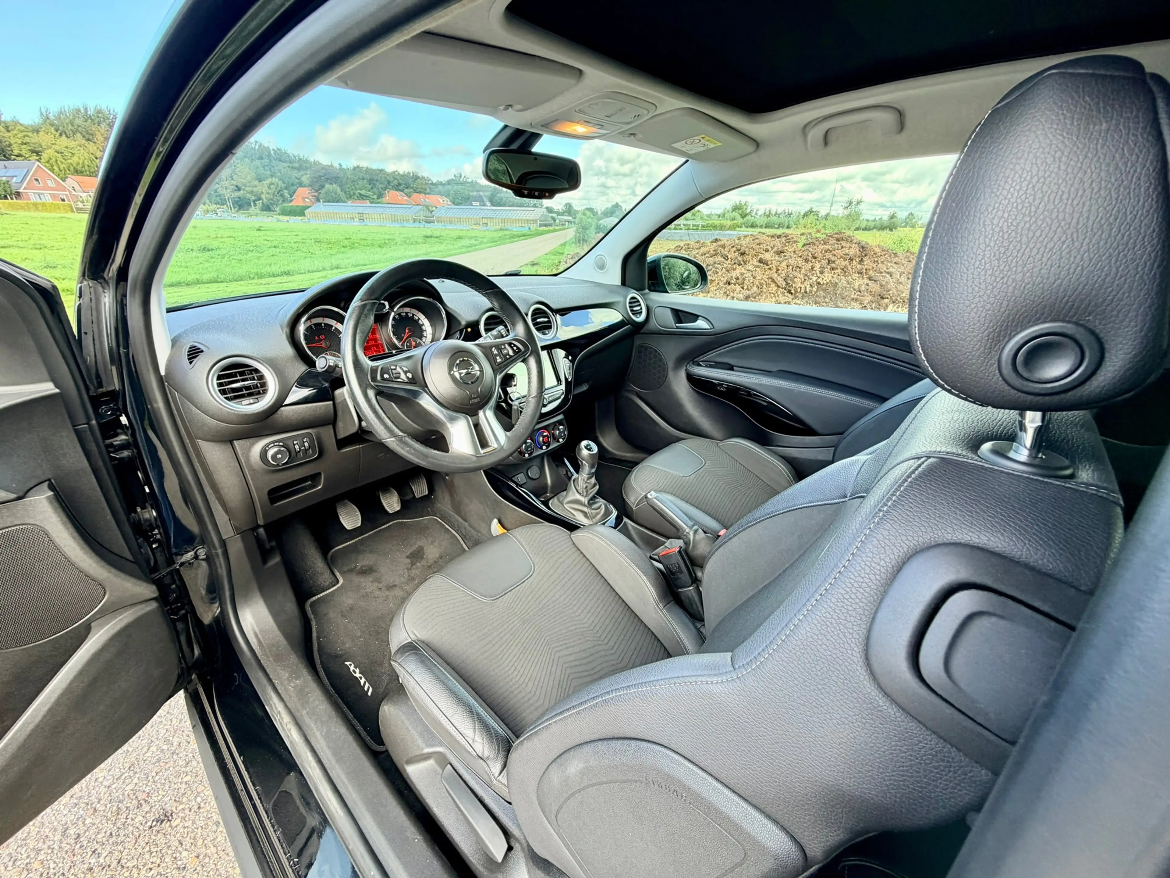 Opel Adam 1.0 Turbo Rocks CARPLAY Clima Navi Cruise Control — photo 2