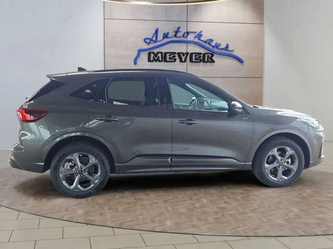 Ford Kuga ST-Line 2,5 FHEV 180PS 5*J.Gar/LED/Navi/Winterp. 6