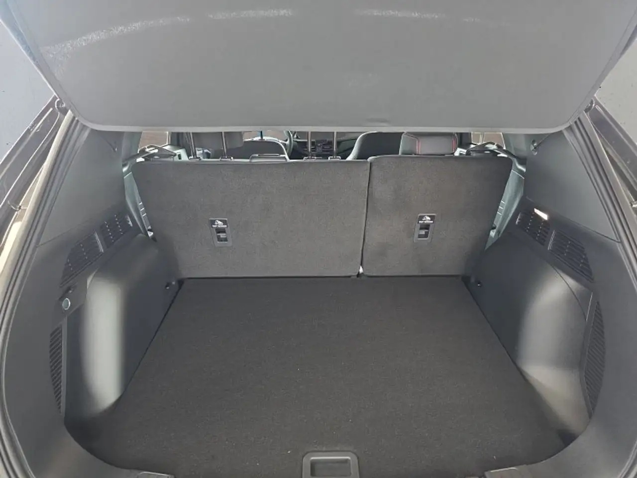 Ford Kuga ST-Line 2,5 FHEV 180PS 5*J.Gar/LED/Navi/Winterp. 16