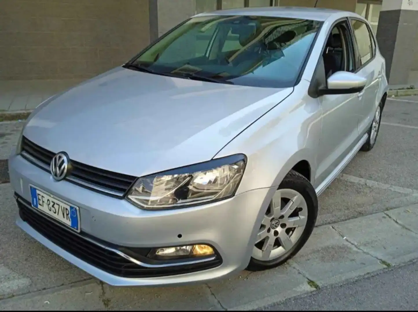 Volkswagen Polo 1.2 TDI DPF 5 p. BlueMotion 89g Grigio - 2