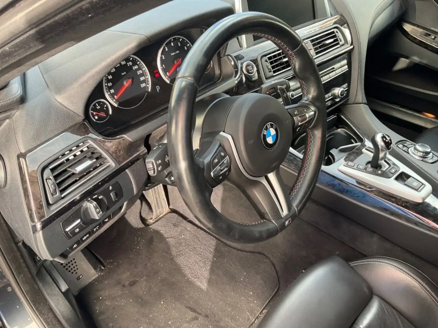 BMW M6 M6 Gran Coupe crna - 1