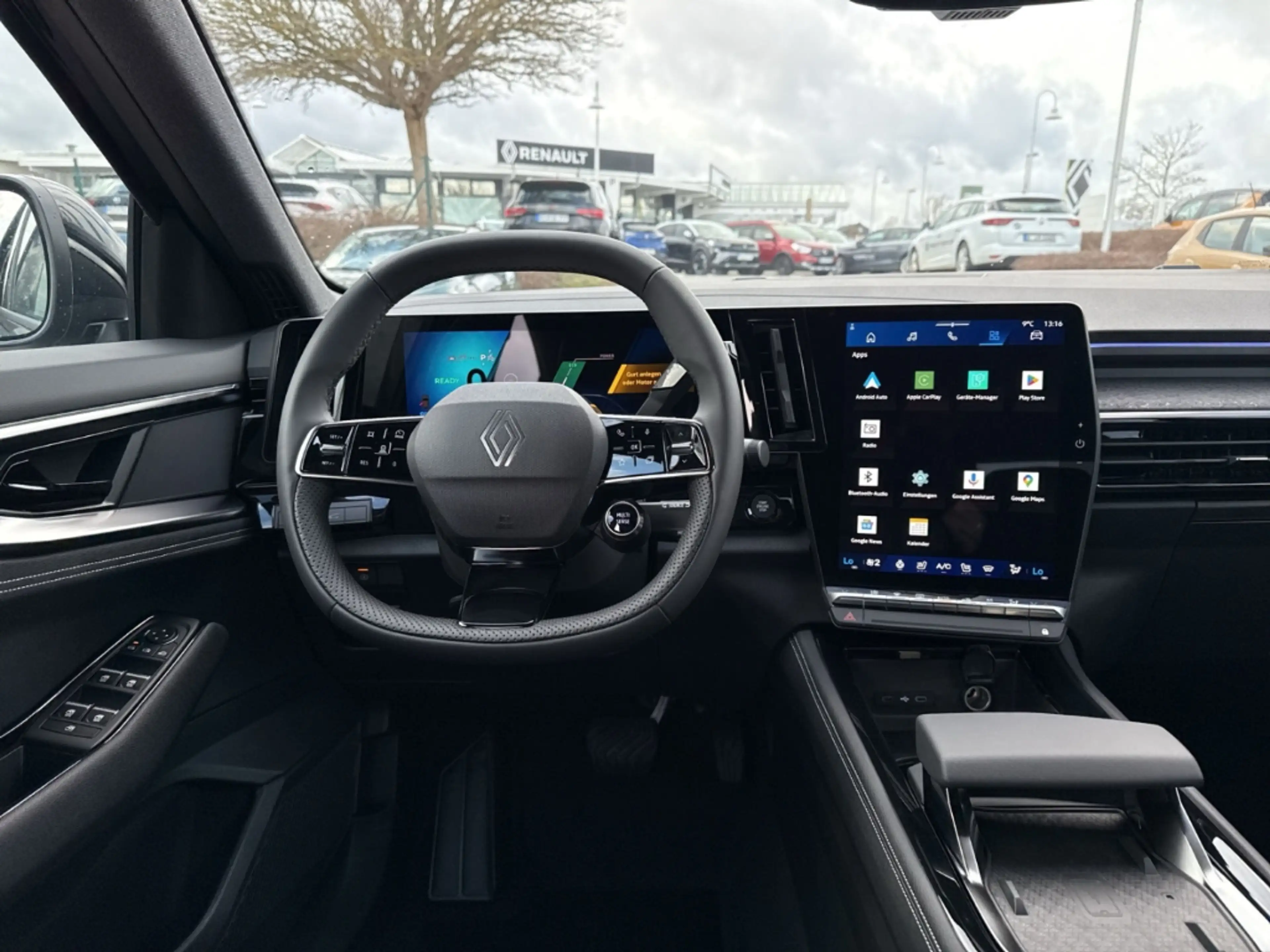 Renault Rafale TECHNO FULL HYBRID E-TECH 200 Techno KLIMA+NAVI — photo 15
