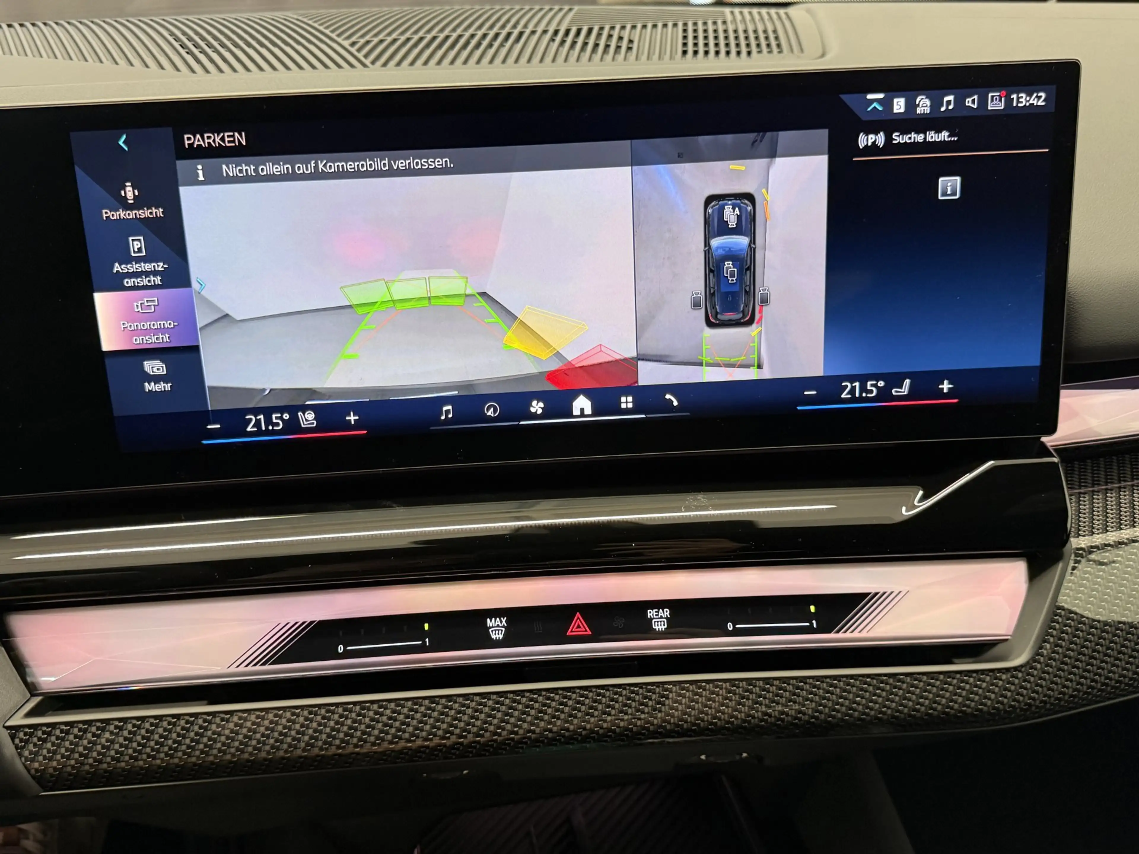 BMW i5 xDrive40 — photo 9