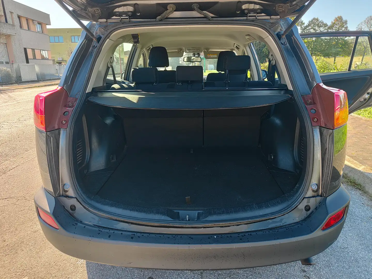 Toyota RAV 4 Rav4 IV 2013 Rav4 2.0 d-4d 2wd 124cv mt Grigio - 2